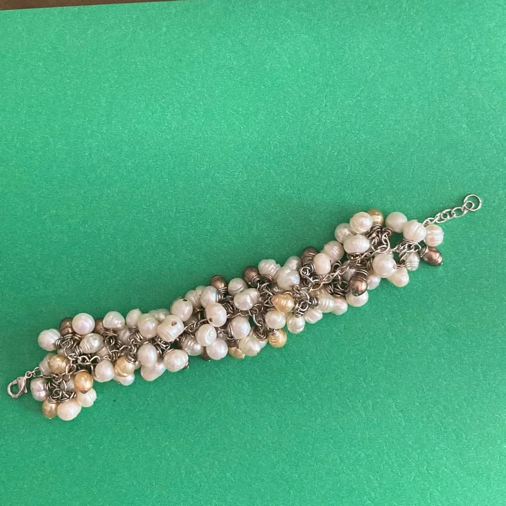 Vintage Pearl Cluster Bracelet - Picture 3 of 7